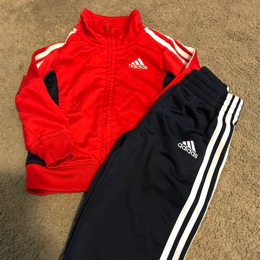 Adidas track jacket and pants size 12months!